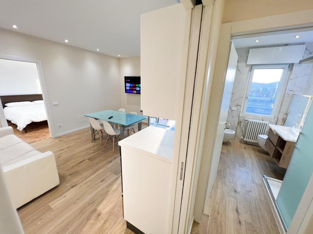 Apartamento Attici Alba E Tramonto Ospedale E Vista Brescia Exterior foto